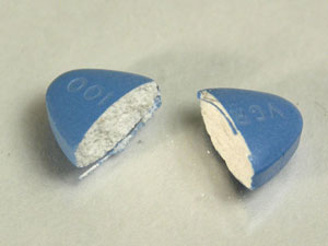 splitting viagra pills